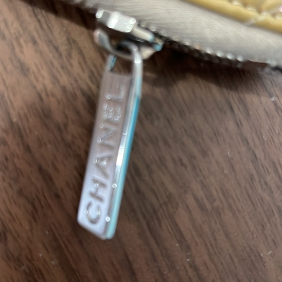 Chanel Long Zippy Wallet - Picture 5 of 12